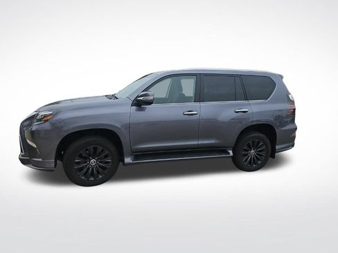 Used 2023 Lexus GX 460 Premium w/ Accessory Package AWD/4WD image 33