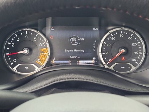 Used 2022 Jeep Renegade Trailhawk w/ Sun/Sound Group image 11