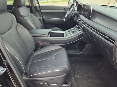Used 2025 Hyundai Palisade SEL image 32