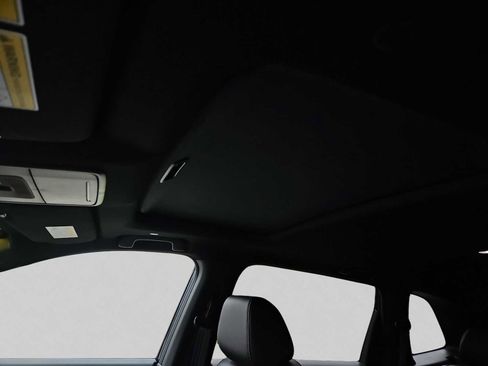 Certified 2025 Honda CR-V Sport-L image 8