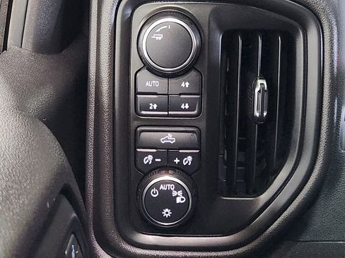 Used 2024 Chevrolet Silverado 1500 Custom Trail Boss w/ Midnight Edition AWD/4WD image 39