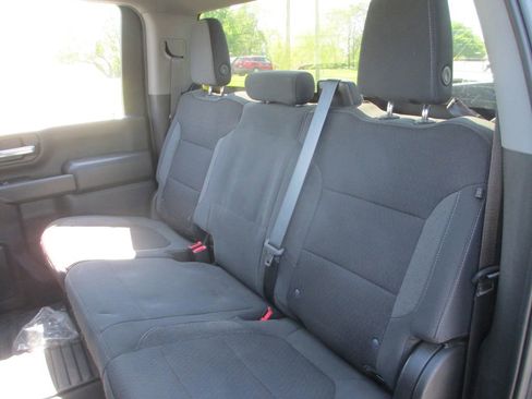 Used 2022 Chevrolet Silverado 3500 LT w/ Convenience Package image 19