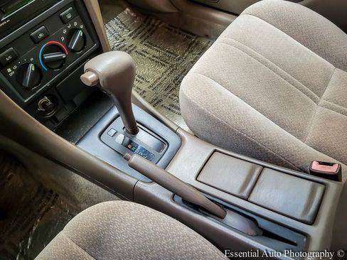 Used 2000 Toyota Camry LE image 18
