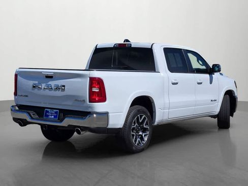 Used 2025 RAM 1500 Laramie AWD/4WD image 6