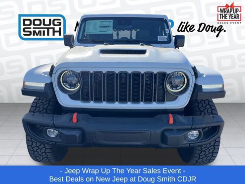 New 2025 Jeep Gladiator Mojave image 2