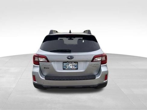Used 2016 Subaru Outback 3.6R Limited AWD/4WD image 4