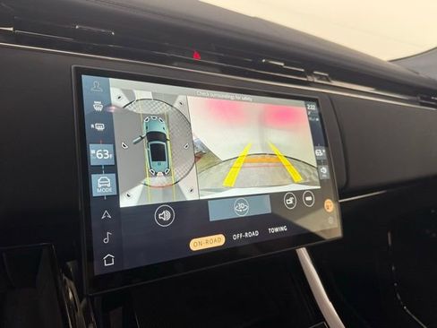 Certified 2025 Land Rover Range Rover Sport SE image 21