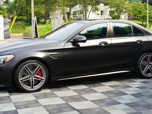 Used 2017 Mercedes-Benz C 63 AMG S w/ Premium 3 Package image 22