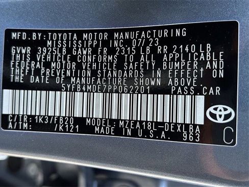 Used 2023 Toyota Corolla LE image 33