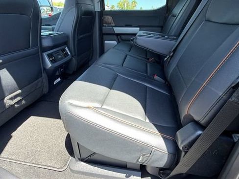 New 2026 Ford F250 Lariat w/ FX4 Off-Road Package AWD/4WD image 18