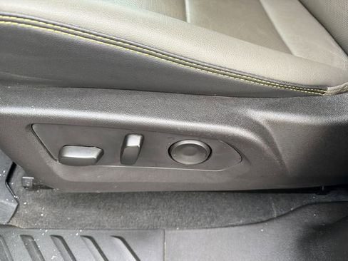 Used 2025 Chevrolet Colorado ZR2 AWD/4WD image 15