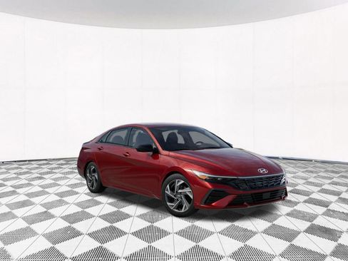 New 2026 Hyundai Elantra SEL Sport image 2