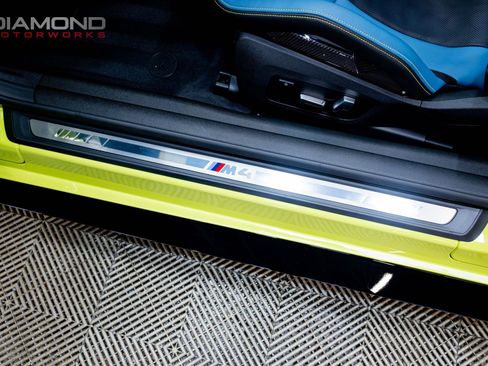 Used 2021 BMW M4 Coupe w/ M Carbon Exterior Package image 76