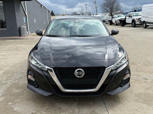 Used 2022 Nissan Altima 2.5 SV image 18