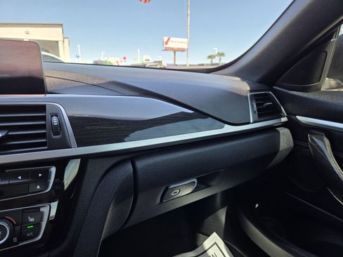 Used 2018 BMW 430i xDrive Convertible AWD/4WD image 26