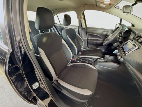 Used 2025 Nissan Versa S w/ Trunk Package FWD image 33