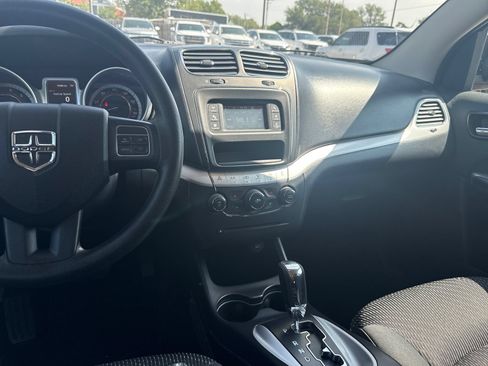Used 2016 Dodge Journey SXT w/ Comfort/Convenience Group AWD/4WD image 23