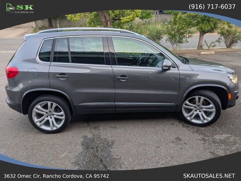 Used 2013 Volkswagen Tiguan SEL image 6