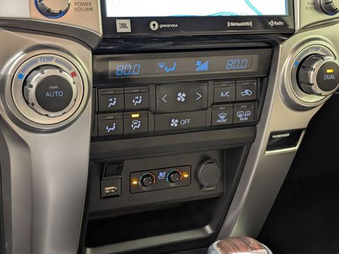 Used 2021 Toyota 4Runner Limited image 20