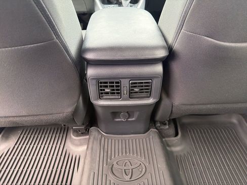 Used 2024 Toyota RAV4 LE image 18