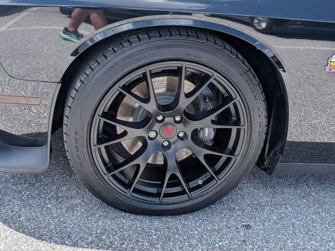 Used 2022 Dodge Challenger R/T Scat Pack w/ Plus Package RWD image 4