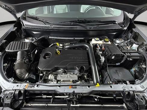 Used 2023 Chevrolet Equinox LS FWD image 11