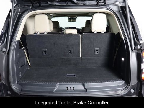 Used 2023 Ford Expedition Limited AWD/4WD image 18