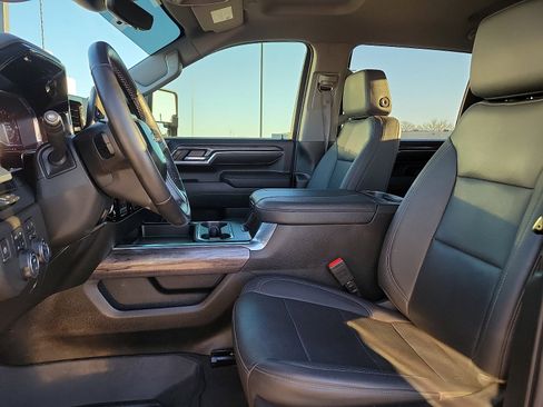 Used 2024 Chevrolet Silverado 2500 LTZ w/ LTZ Premium Texas Edition image 12