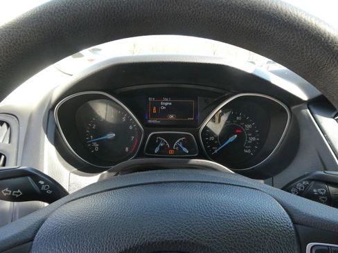 Used 2016 Ford Focus SE image 18