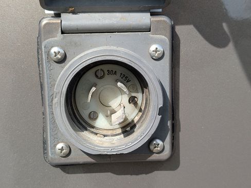 Used 2005 Dodge Sprinter 2500 w/ PWR Convenience Group image 11