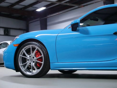 Used 2018 Porsche 718 Cayman S image 23