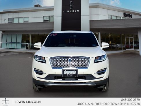 Used 2019 Lincoln MKC Reserve image 3