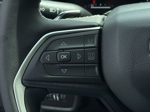 New 2026 Jeep Grand Cherokee L Laredo AWD/4WD image 22