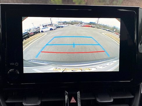 Certified 2025 Toyota Corolla SE image 15