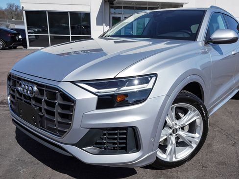 Used 2022 Audi Q8 Premium Plus w/ Premium Plus Package AWD/4WD image 49