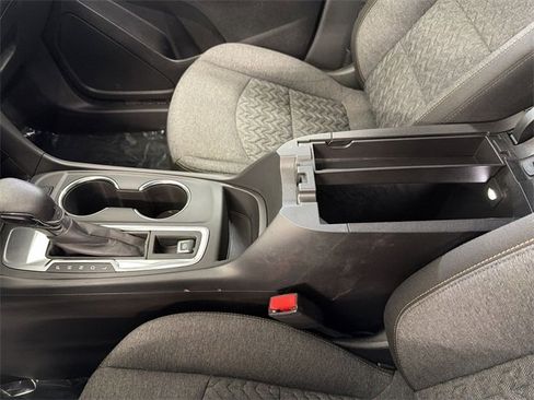 Certified 2024 Chevrolet Equinox LT w/ LPO, Floor Liner Package image 25