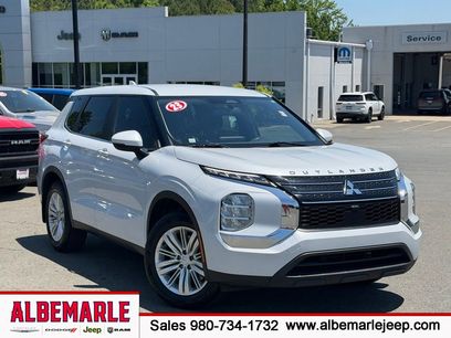 Used 2023 Mitsubishi Outlander ES
