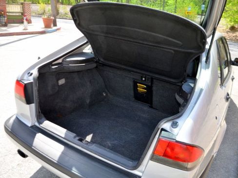 Used 1997 Saab 900 S FWD image 22