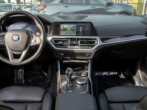 Used 2020 BMW 330i xDrive Sedan w/ Convenience Package image 22