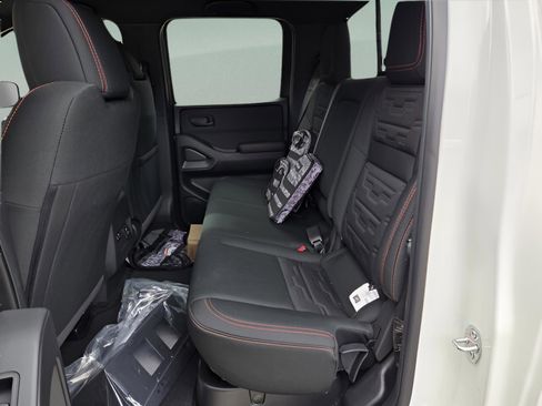 New 2026 Nissan Frontier PRO-4X image 19