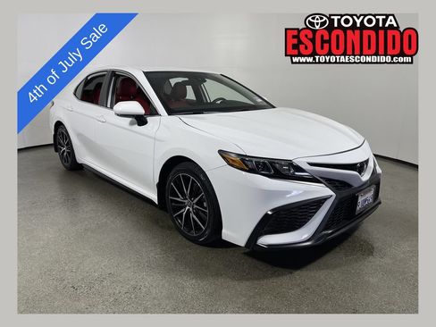Used 2024 Toyota Camry SE w/ Blackout Package (TMS) FWD image 1