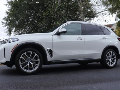 New 2026 BMW X5 sDrive40i w/ Premium Package