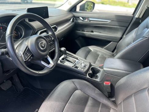 Used 2025 MAZDA CX-5 AWD 2.5 S w/ Preferred Package image 4