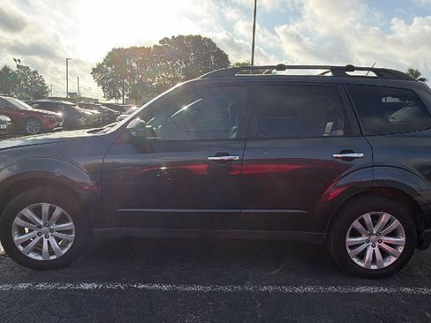 Used 2012 Subaru Forester 2.5X Premium w/ All-Weather Pkg AWD/4WD image 4