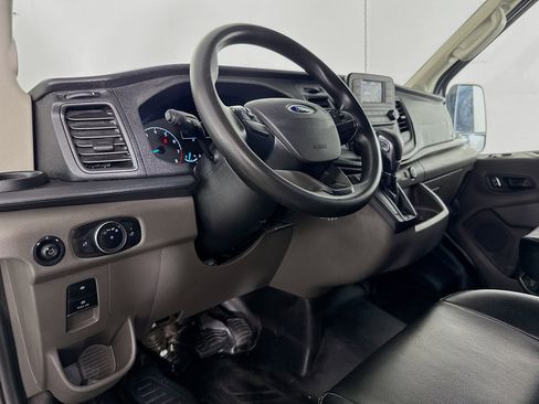 Used 2022 Ford Transit 350 Medium Roof RWD image 21