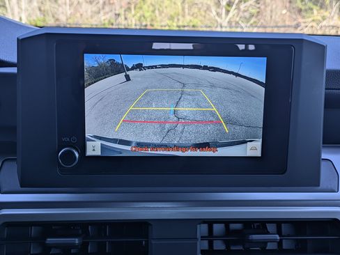 Used 2024 Toyota Tacoma SR5 image 13