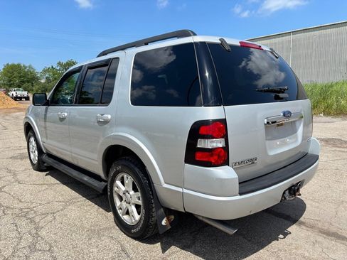 Used 2009 Ford Explorer XLT AWD/4WD image 5