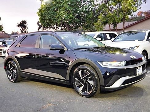 Used 2025 Hyundai Ioniq 5 SEL image 6