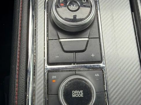 Used 2020 Ford Expedition Limited w/ Equipment Group 303A AWD/4WD image 15