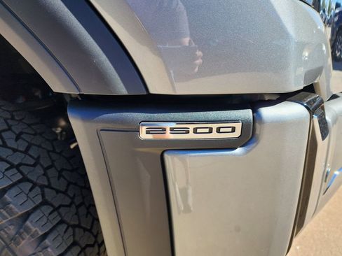 New 2026 GMC Sierra 2500 Denali w/ Denali Reserve Package AWD/4WD image 12